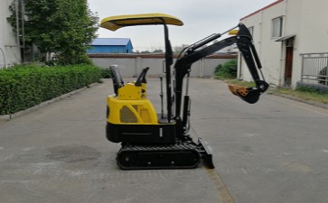 小型挖掘機更換過濾器的方法